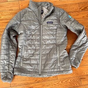 Patagonia Gray Puffer Jacket Lightweight Quilted
